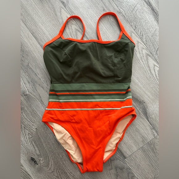 Vintage Tops - vintage orange and green bodysuit size small